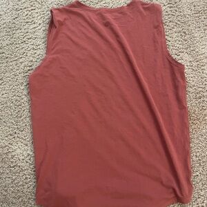 Lulu workout tank